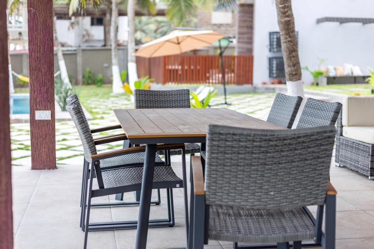 Serenity Residences & Spa - Kokrobite Beach Экстерьер фото