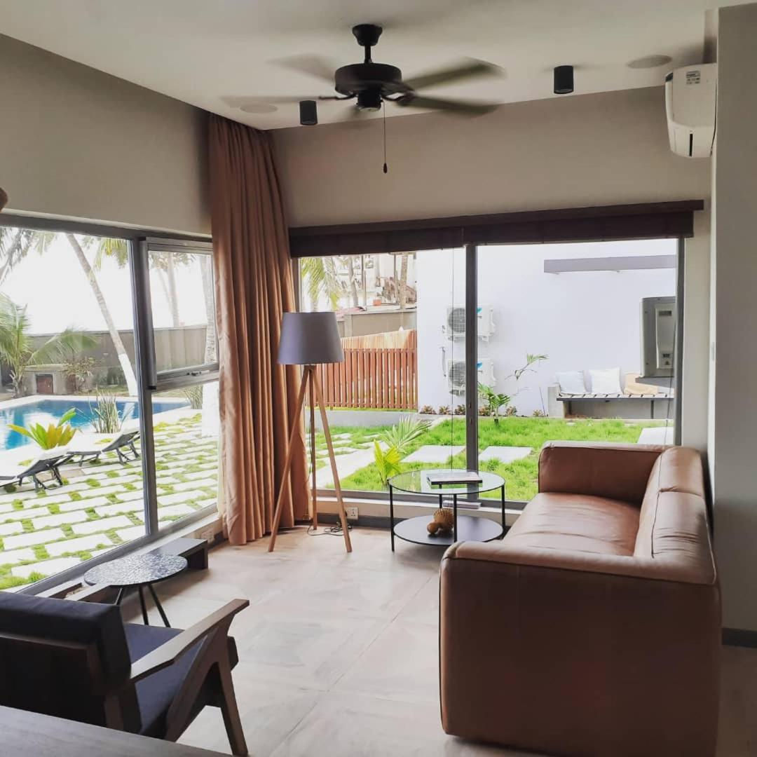 Serenity Residences & Spa - Kokrobite Beach Экстерьер фото