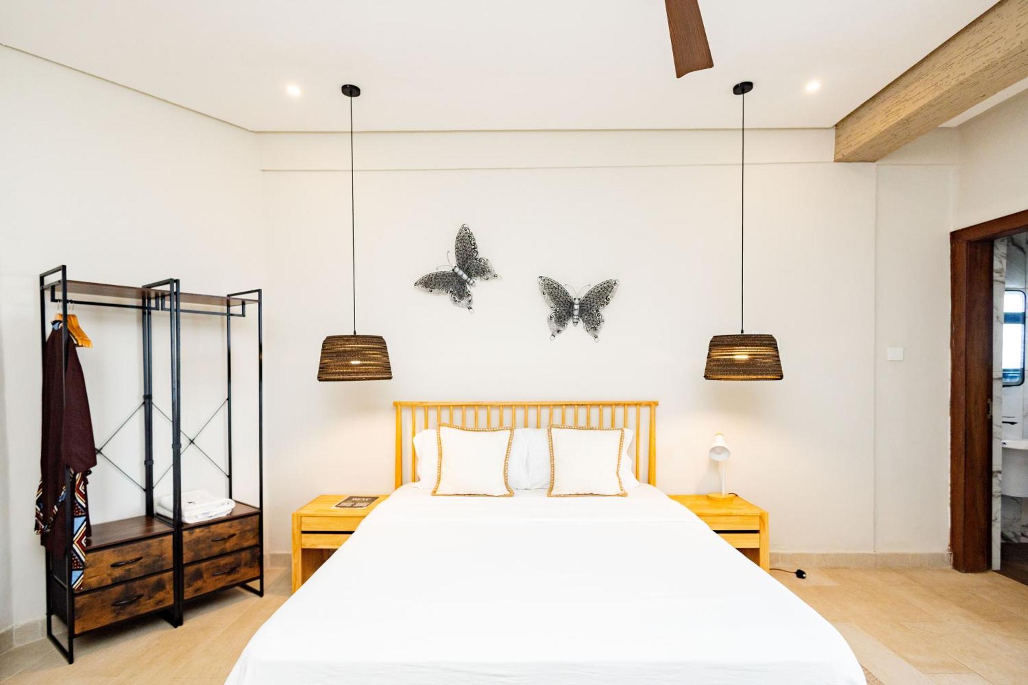 Serenity Residences & Spa - Kokrobite Beach Экстерьер фото