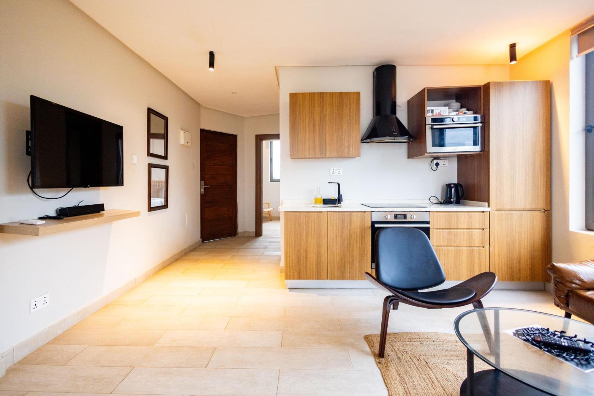 Serenity Residences & Spa - Kokrobite Beach Экстерьер фото